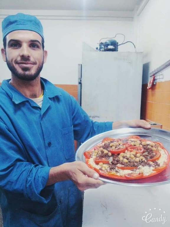 "No one can beat my pizza, as I make the best one in Gaza. However, no restaurant is willing to hire me."